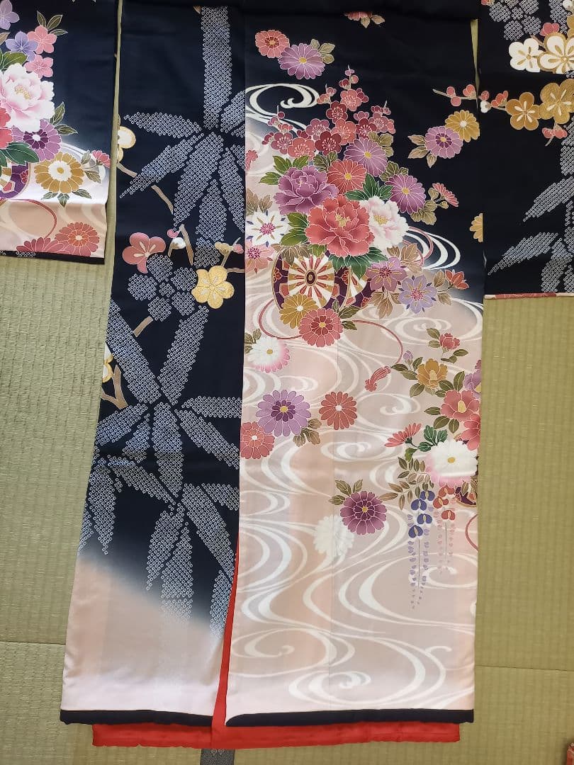 黒引き振袖 友禅 くすみピンクぼかし 花柄 花嫁衣裳