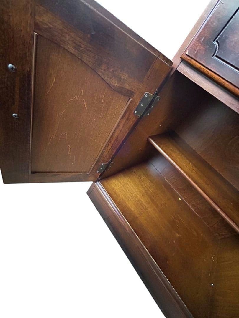 カリモク チェスト キャビネット