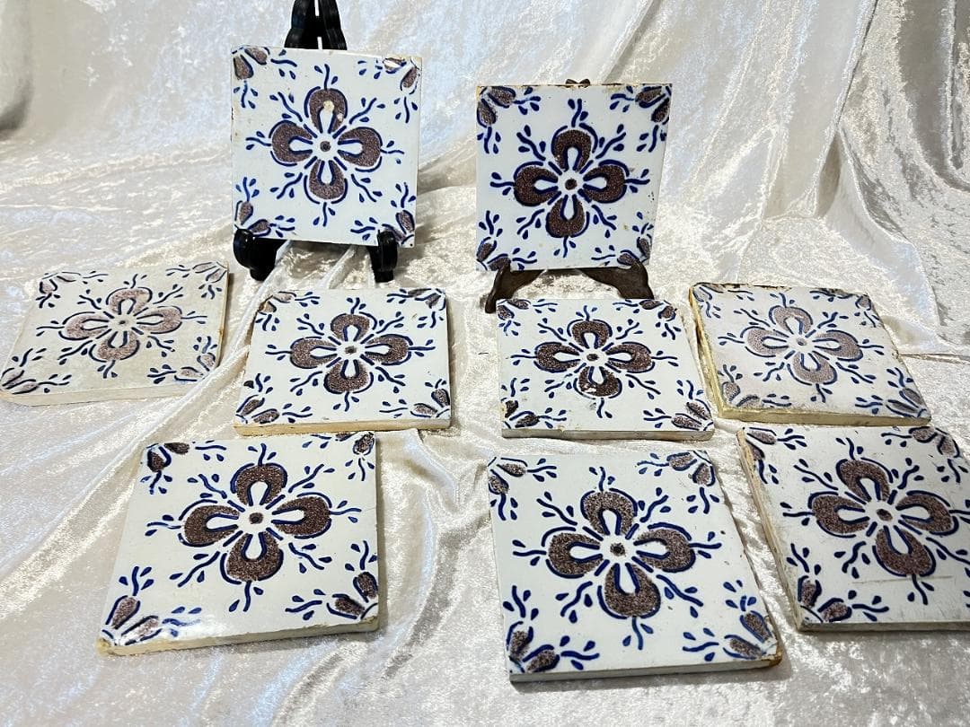 古いタイル　花柄 9枚セット DISTRESSED　フランス　銘あり