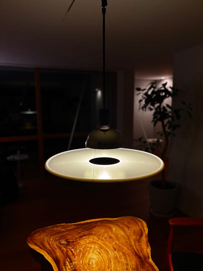 【りーりあ】フロス フリスビー Flos Frisbee ライト