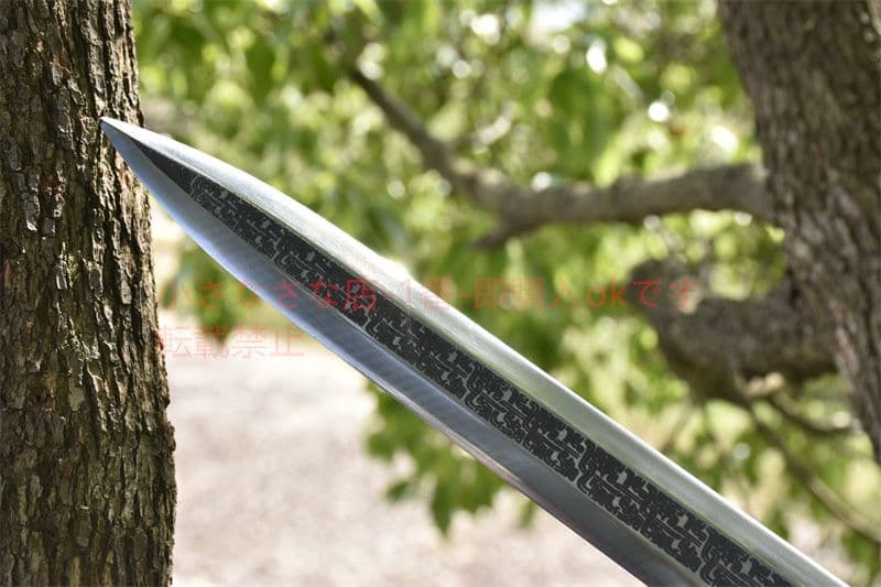 魔除けの剣 古兵器 武具 刀装具 日本刀 模造刀 居合刀 一体の刀剣