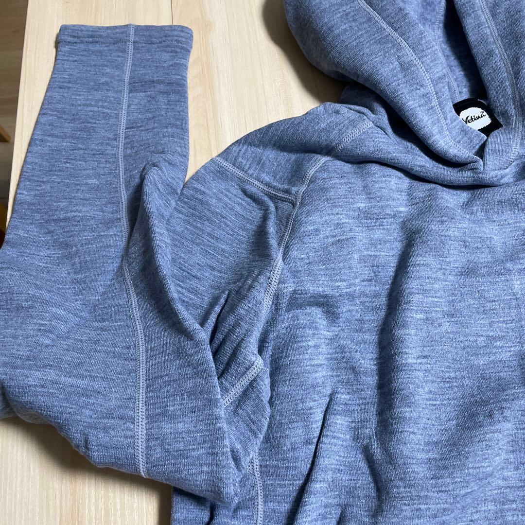 K*u様 新品未使用タグ付き　YETINA ライトフーディー