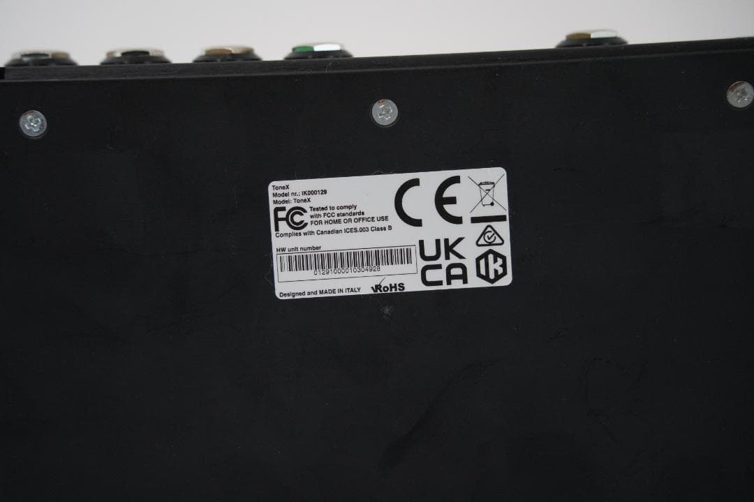 DJ機材 IK Multimedia AmpliTube TONEX Pedal