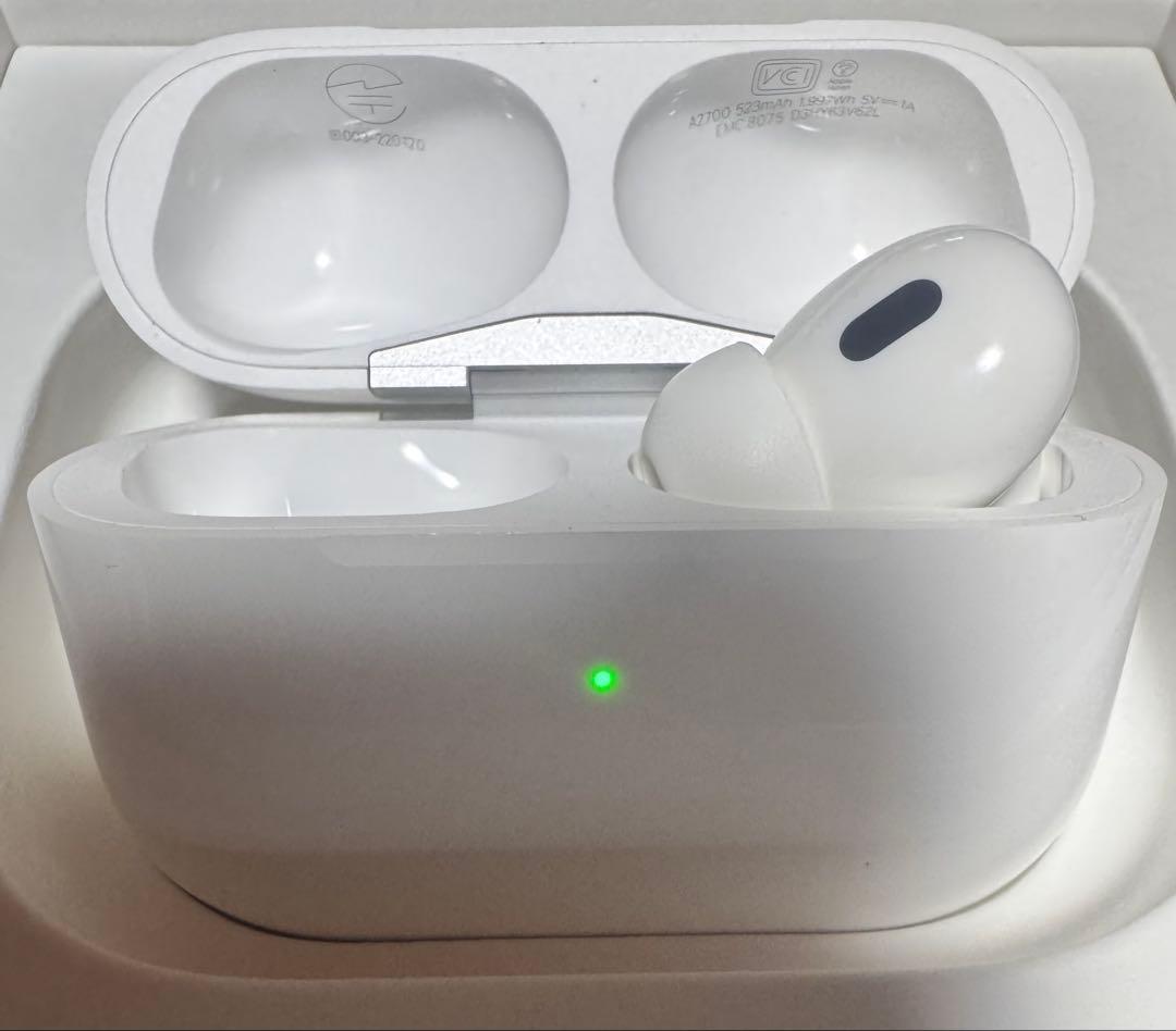 AirPods Pro 第2世代 右・ケース正常 / 左充電不可 ジャンク