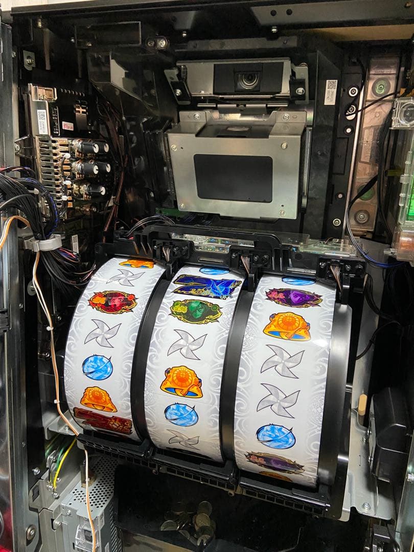 o*9様 パチスロ　鋼鉄城のカバネリ