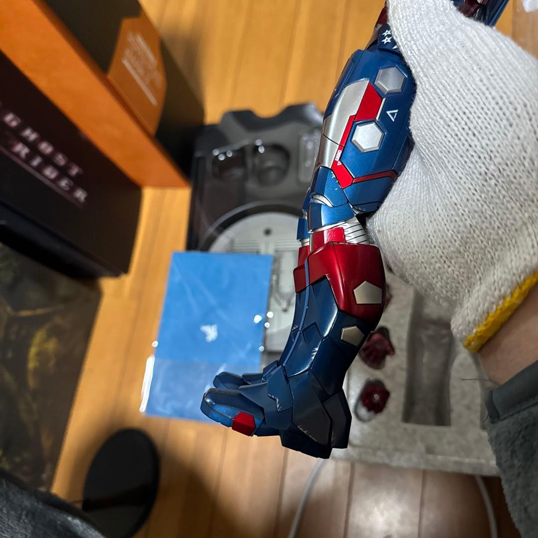 アイアンパトリオットホットトイズフィギュア ダイキャスト