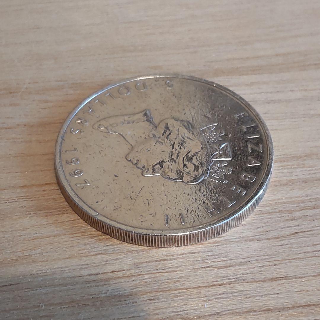 メイプルリーフ ５ドル銀貨　純銀 1オンス　1997年 カナダ