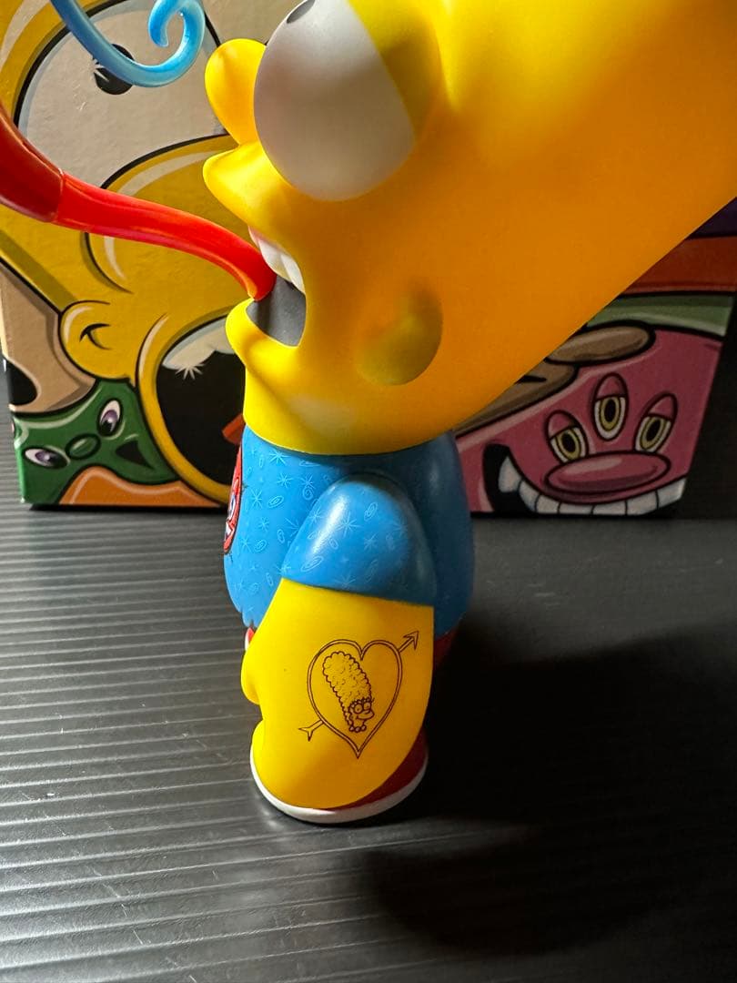 シンプソンズ　キッドロボット　 kenny scharf