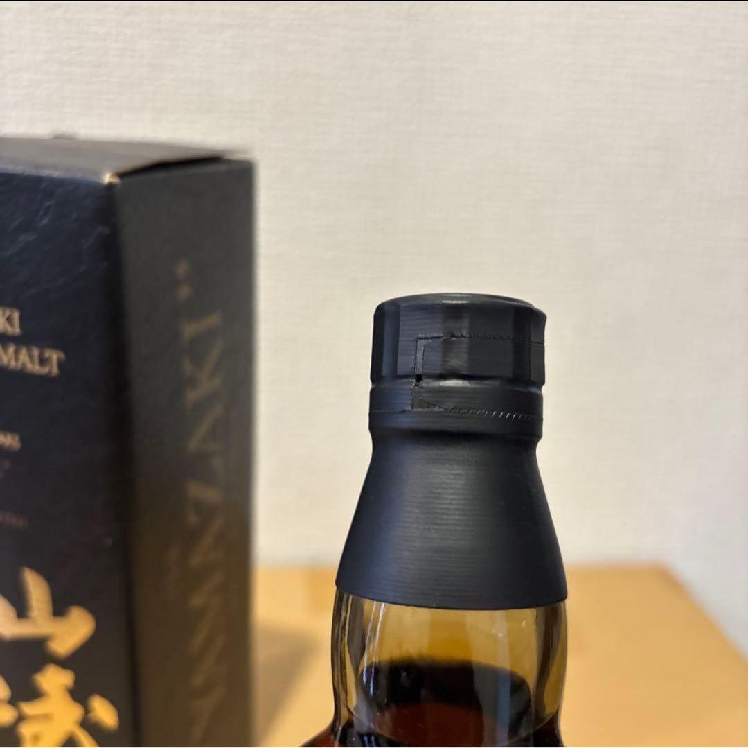 サントリー　ウイスキー　山崎18年　750ml 専用箱付き　番号15万　未開封
