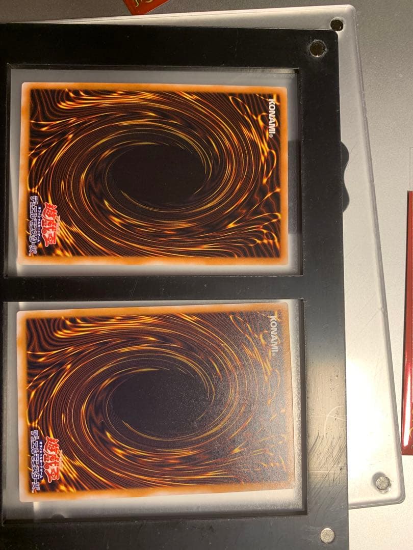 遊戯王OCG 青眼の白龍 ブラックマジシャン　レリーフ　な2枚セット