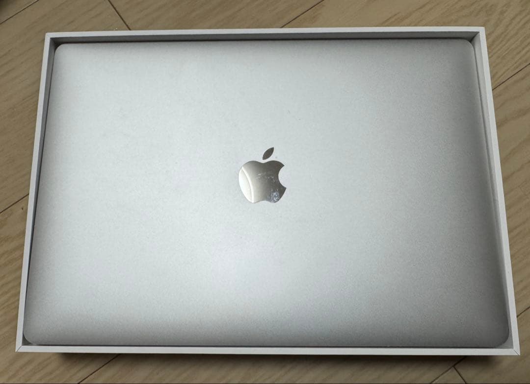 値下げApple MacBookAir 13インチ シルバー16GB/512GB
