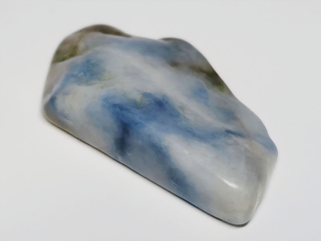 コン沢 6g 翡翠 ヒスイ 原石 鑑賞石 自然石 誕生石 鉱物 鉱石 水石