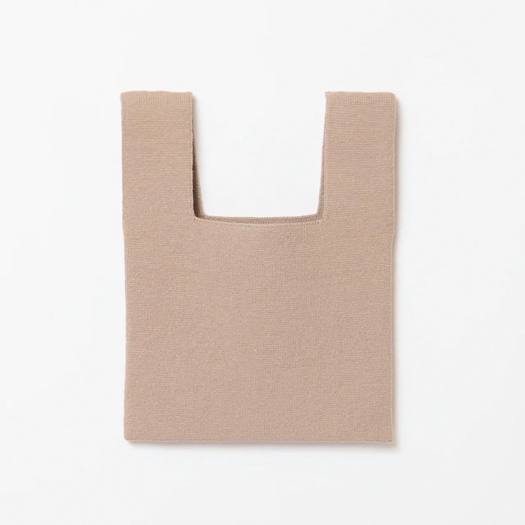 【新品未使用】シシクイSHISHIKUI SHIKAKUトップス　ベージュ