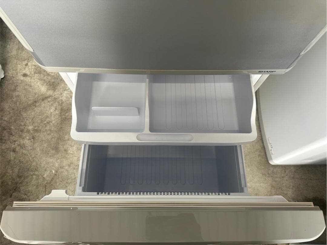 大阪送料無料★3か月保障付★冷蔵庫★2019年★SJ-W352E-S★R-913