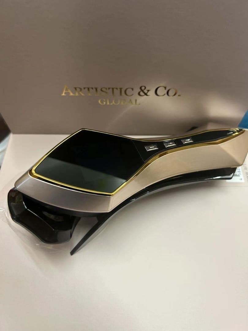 【新品・未開封】 ゼウススリー ARTISTIC&Co. ZeusIII