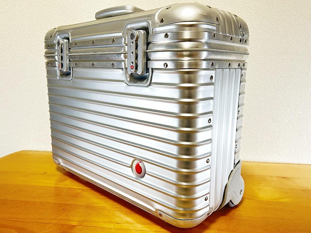 超美品♪ リモワ ボーダフォン パイロット トローリー トパーズ 2輪 ビジネス