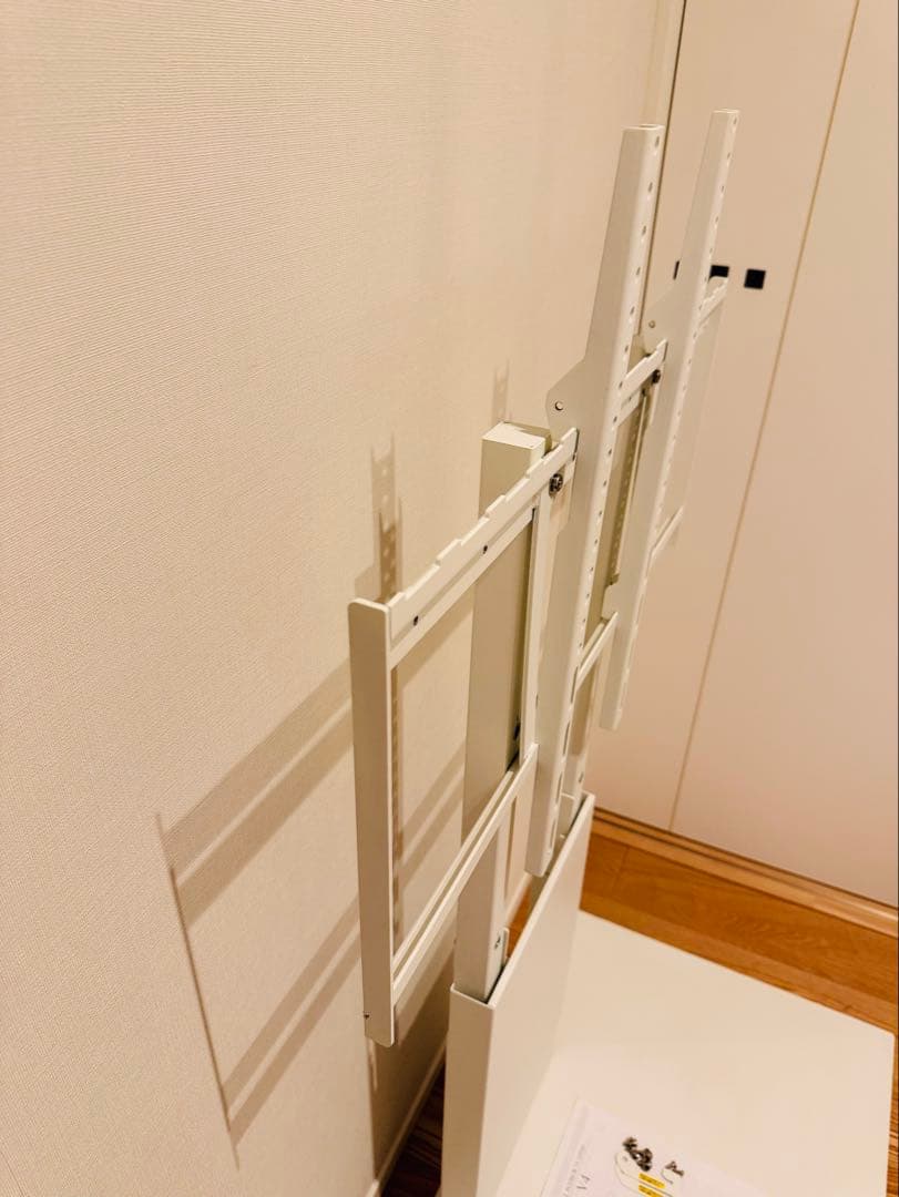 【送料無料】EQUALS WALLテレビスタンドV4