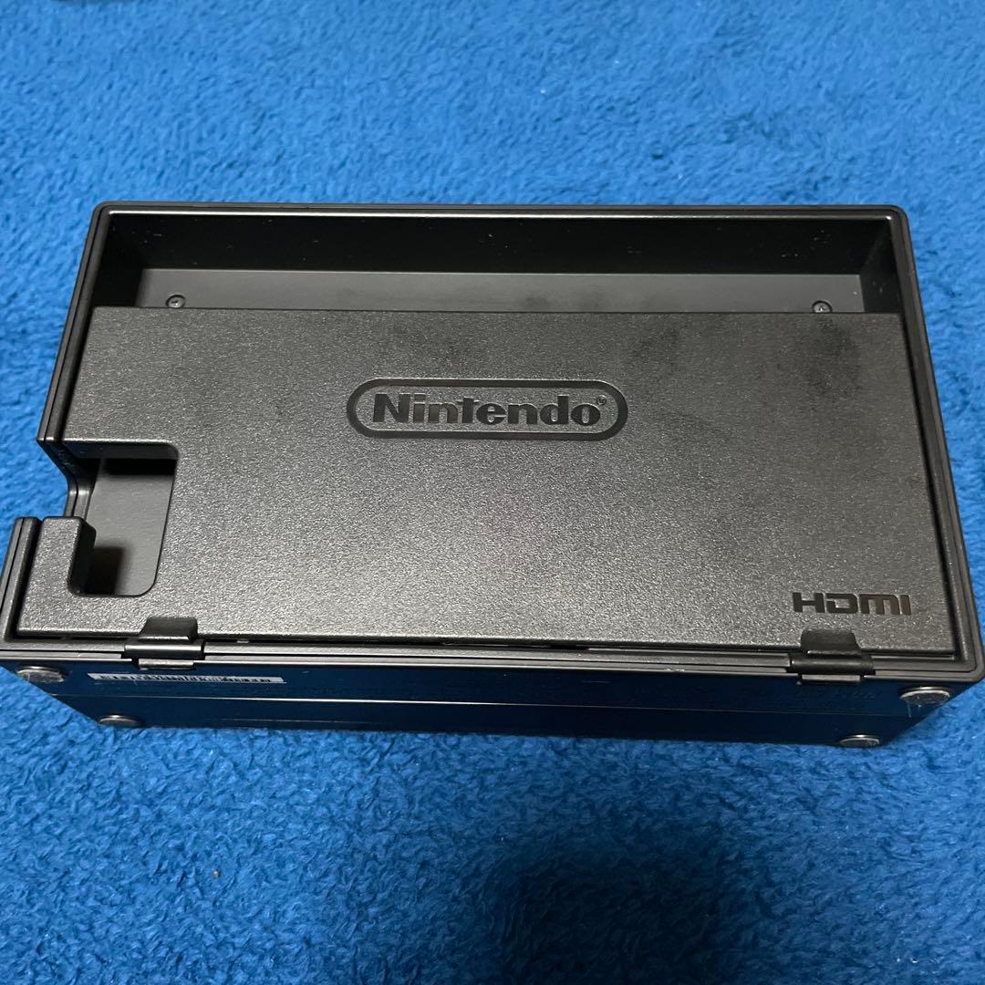 【画面変色あり】【ジョイコンなしソフトなし】Nintendo Switch 本体