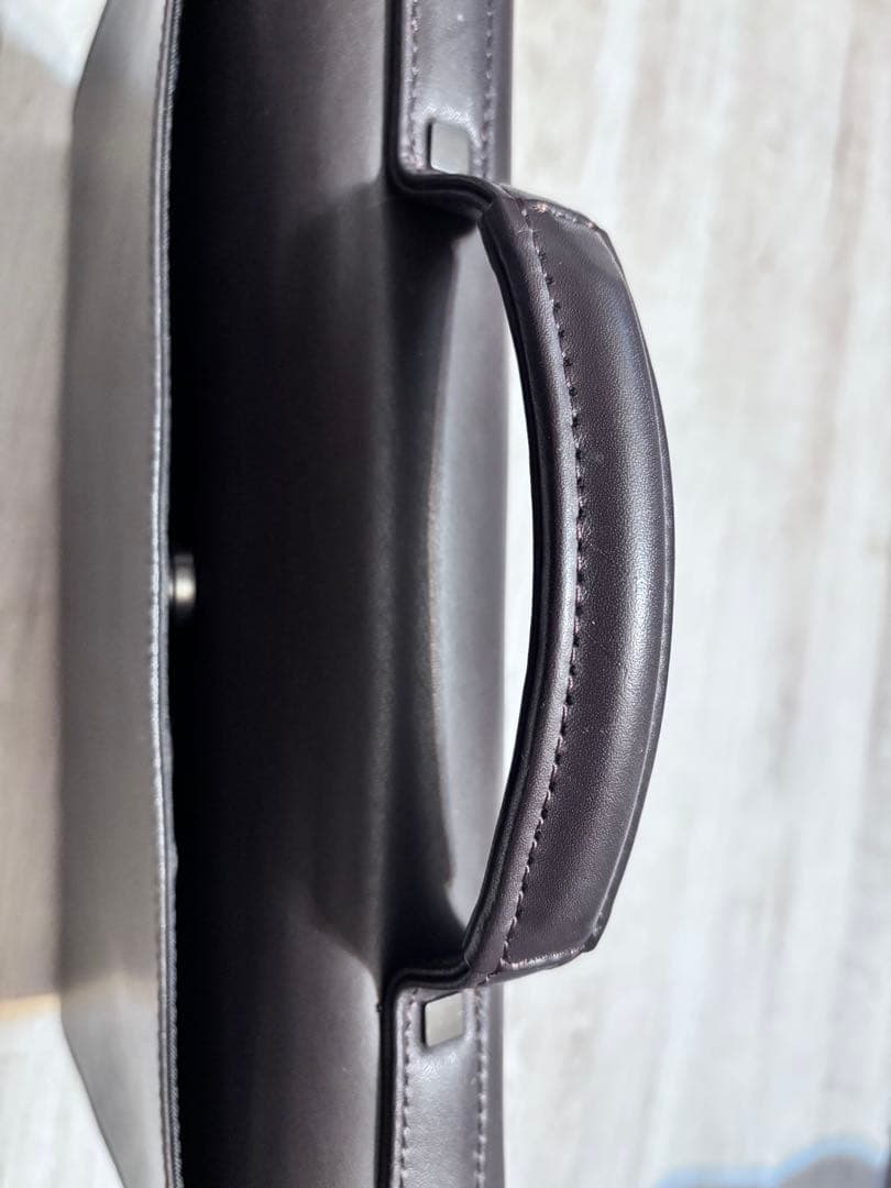 イッセイミヤケ　im product ブラウン　レザー　ブリーフケース　未使用