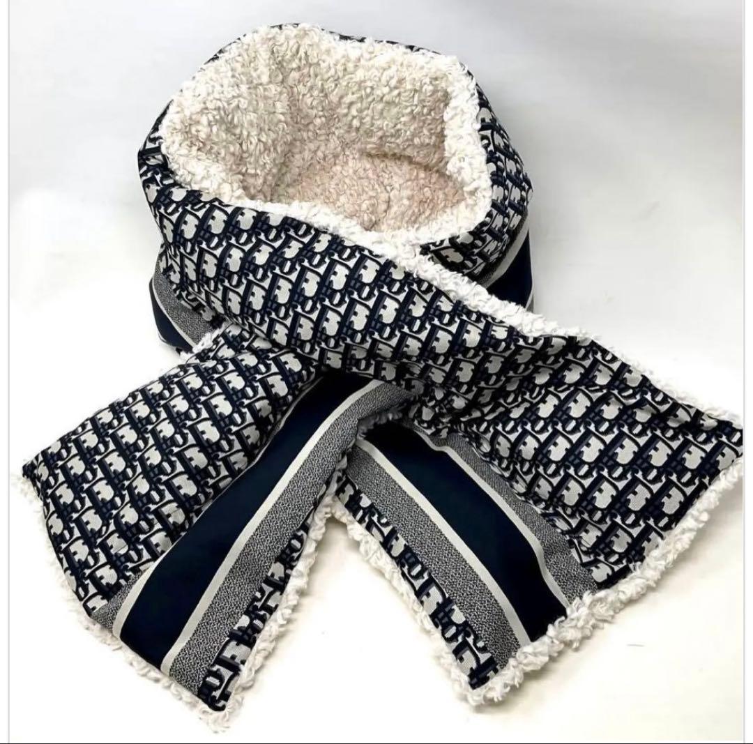 最終値下げ‼︎新品未使用⭐︎クリスチャンディオール⭐︎マフラー・ストール