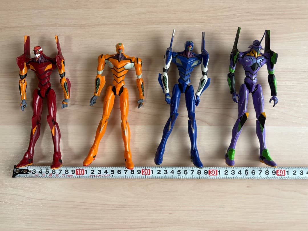 EVA エヴァンゲリオン　エヴァ　フィギュア　綾波レイ　碇シンジ　葛城ミサト