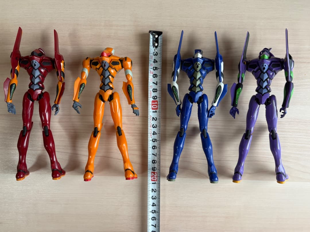 EVA エヴァンゲリオン　エヴァ　フィギュア　綾波レイ　碇シンジ　葛城ミサト