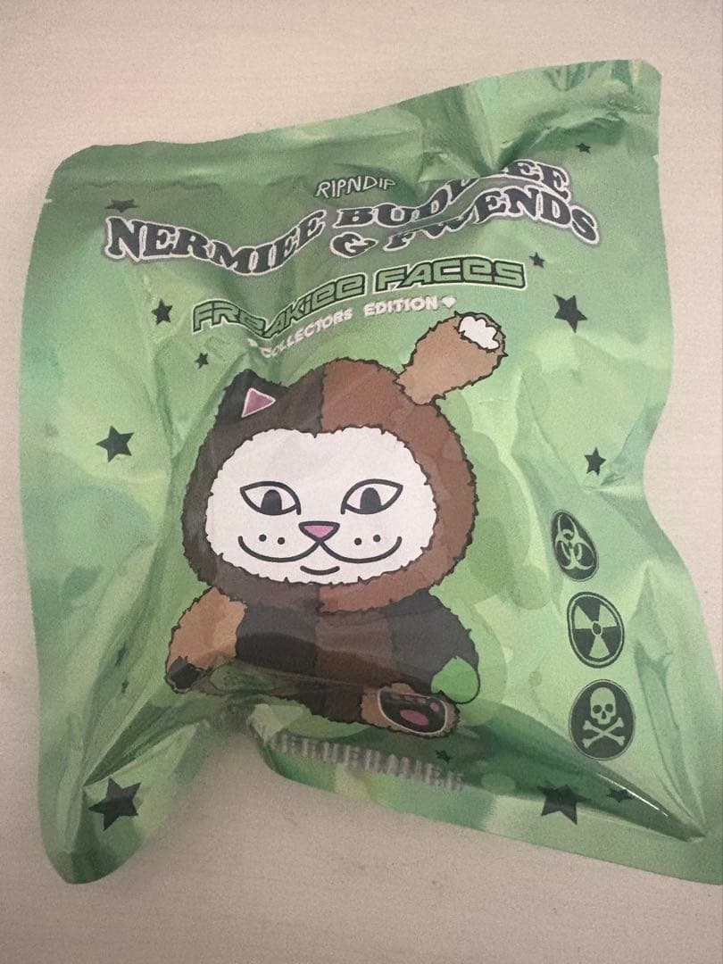 RIPNDIP ぬいぐるみ キーホルダー
