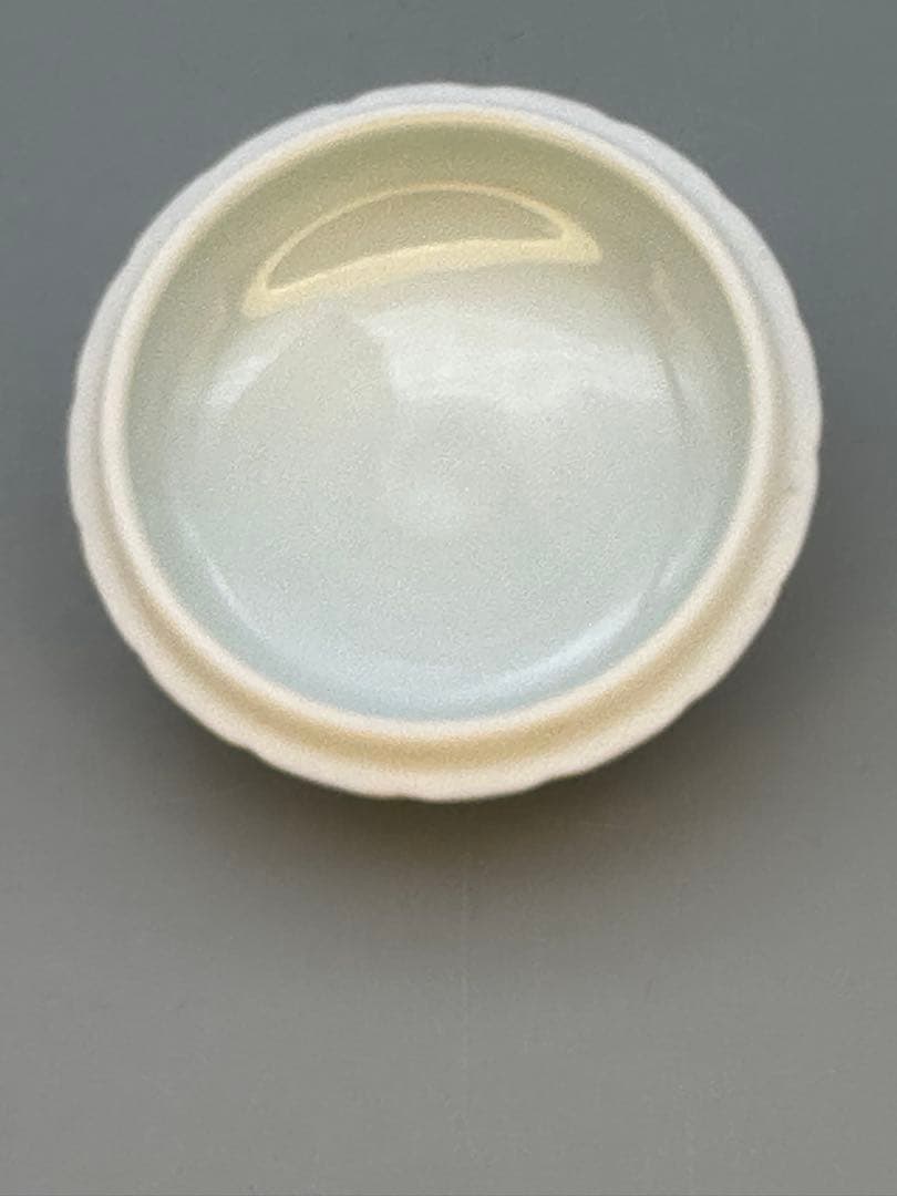 まっちゃん茶道具　香合　三浦竹泉　五彩菊形