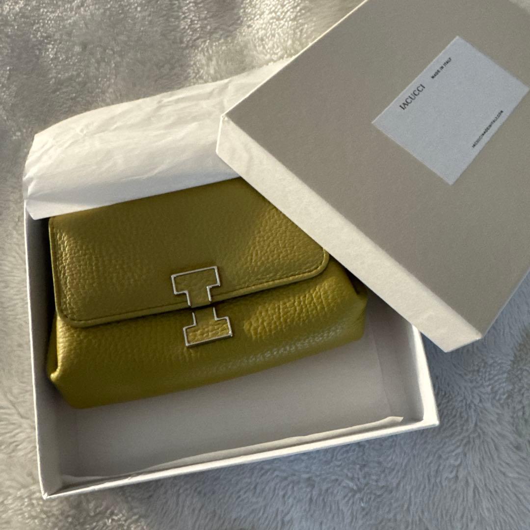 期間限定値下げ【新品未使用】IACUCCI イエロー 財布