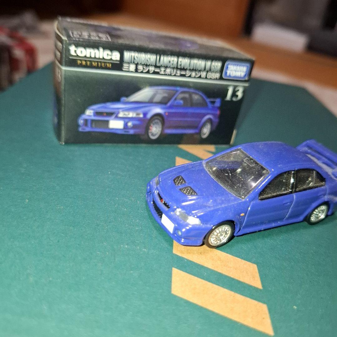 トミカプレミアム 三菱ランサーエボリューションVII