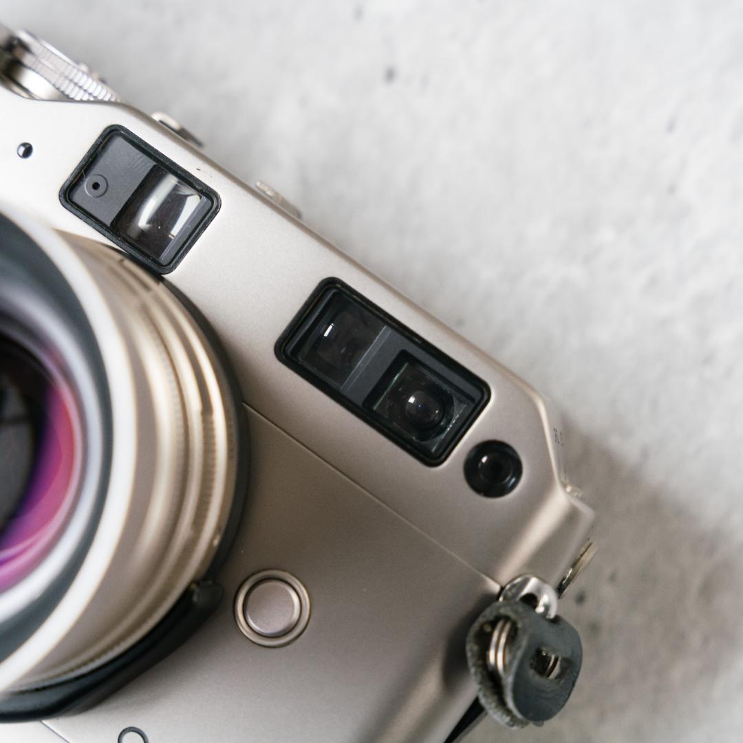 CONTAX G1D ＋ planar 45mm TLA 140 flash