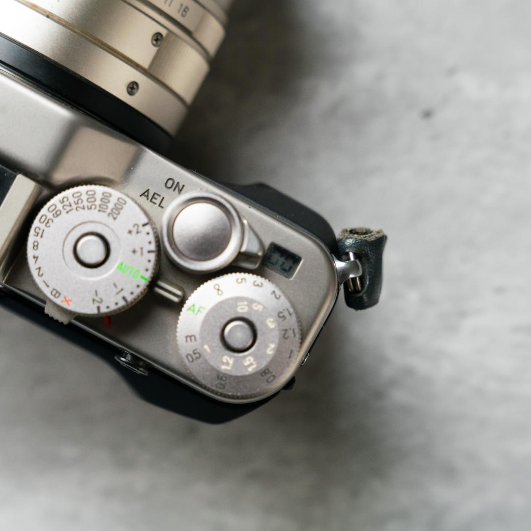 CONTAX G1D ＋ planar 45mm TLA 140 flash