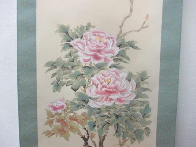 【未使用品】掛軸 佐藤和三『牡丹』日本画 絹本 箱付 掛け軸 L01411