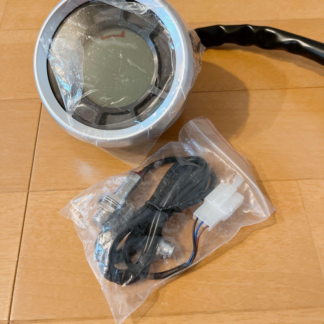 タコメーター オドメーター 12000RPM 199km/h