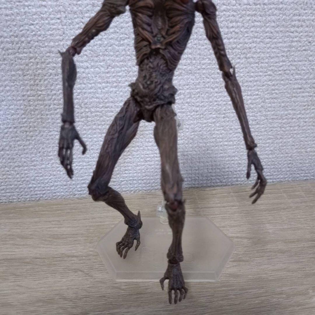 figma 巨神兵 figma 開封済み 箱無し