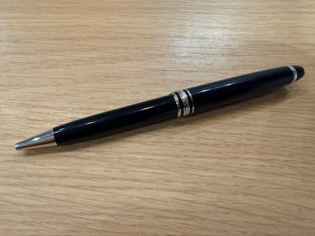 モンブラン マイスターシュテュック ボールペン 黒×シルバー 正規品