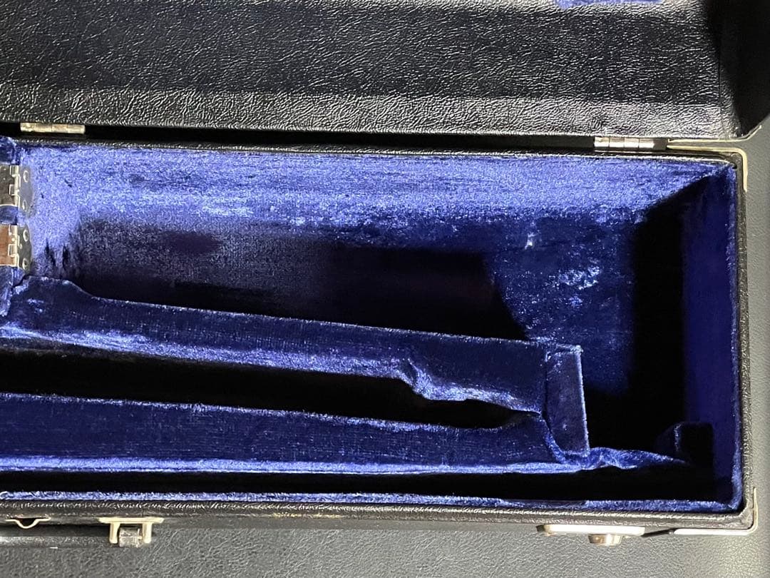 KING トロンボーンケース　ハードケース　黒　テナートロンボーン用