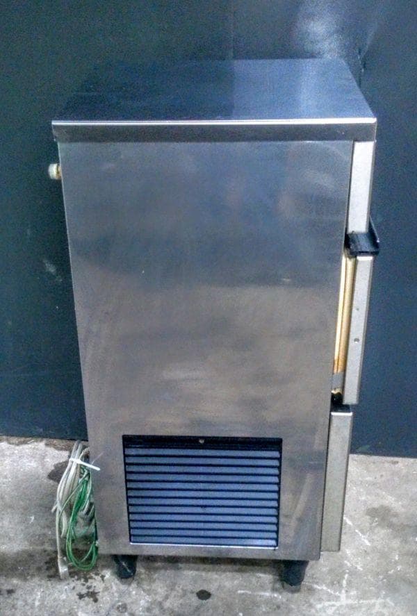 ホシザキ 全自動製氷機　IM-25L-1　製氷能力25Kg/日　整備済 中古