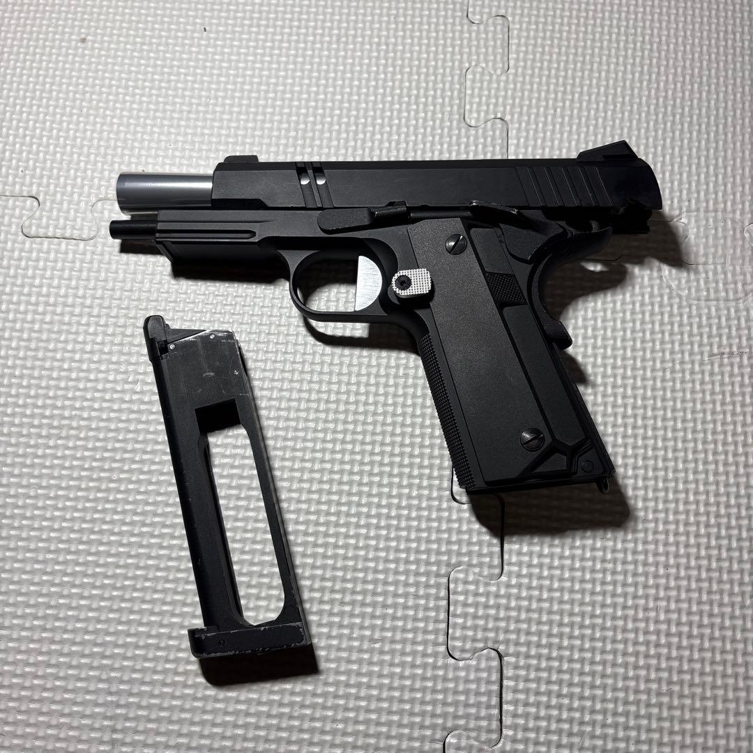 carbon8 HELLCAT 4.3 ガスガン