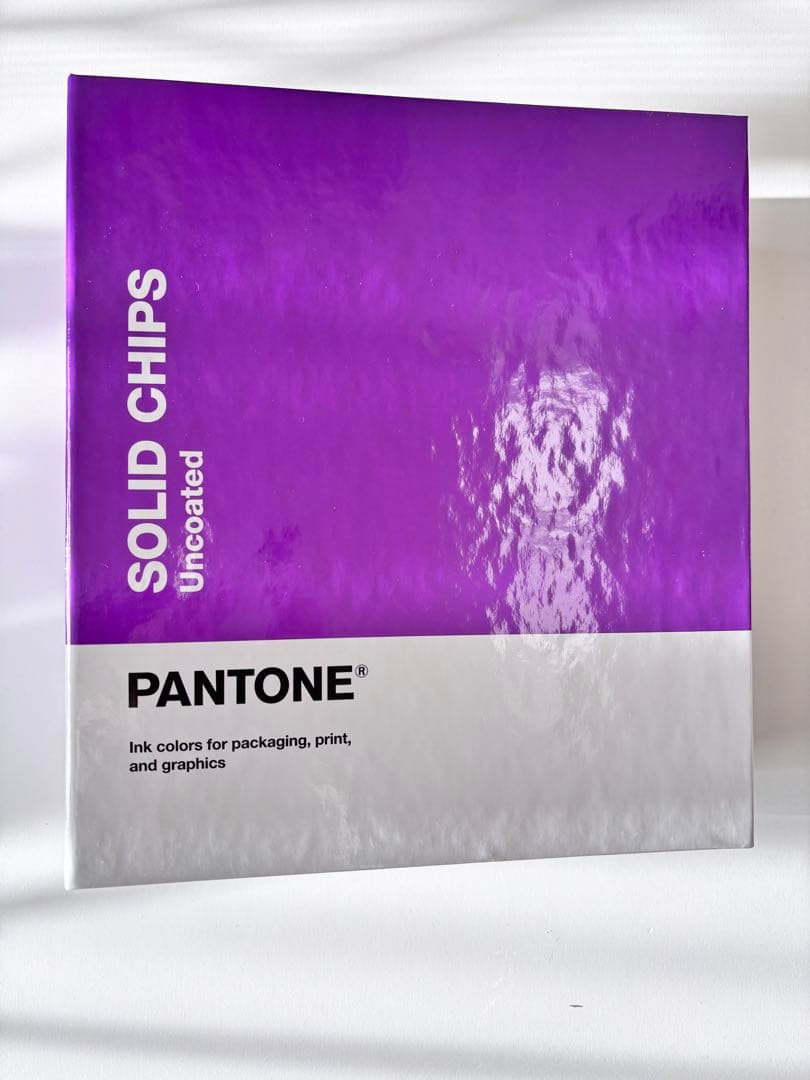 【正規品】PANTONE Solid Chips Uncoated 色見本帳