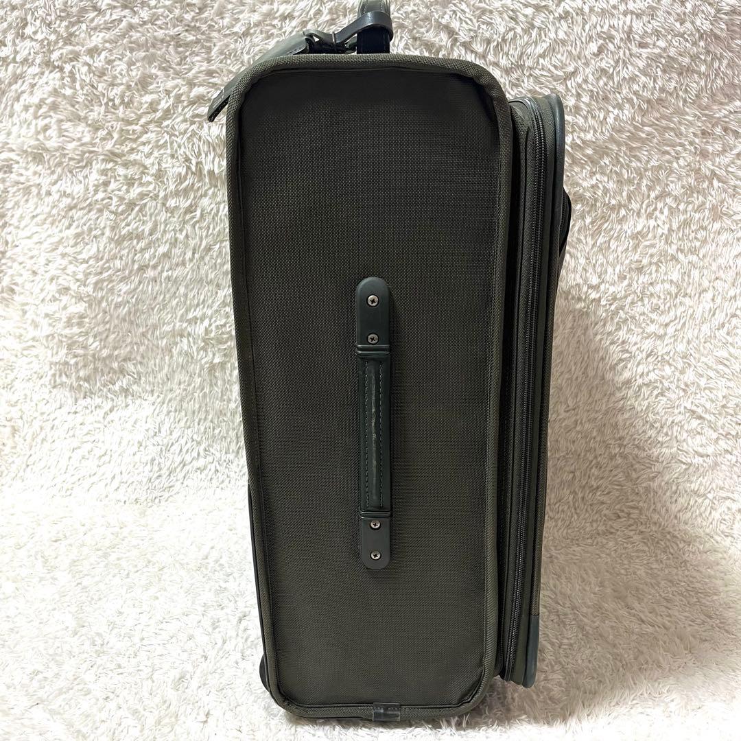 ✨激レア✨TUMI キャリーケース スーツケース カーキ ガーメント USA製
