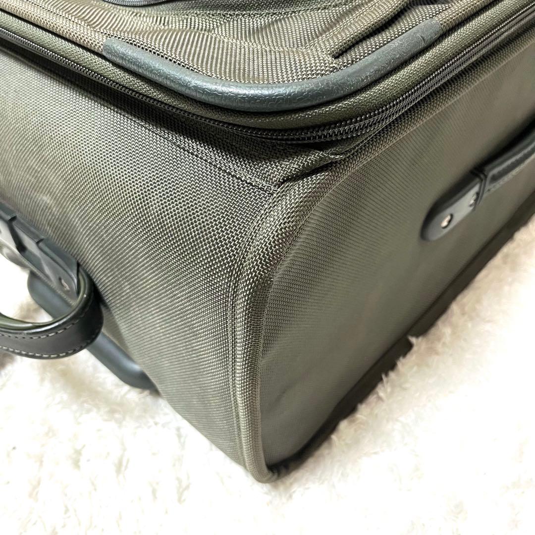 ✨激レア✨TUMI キャリーケース スーツケース カーキ ガーメント USA製