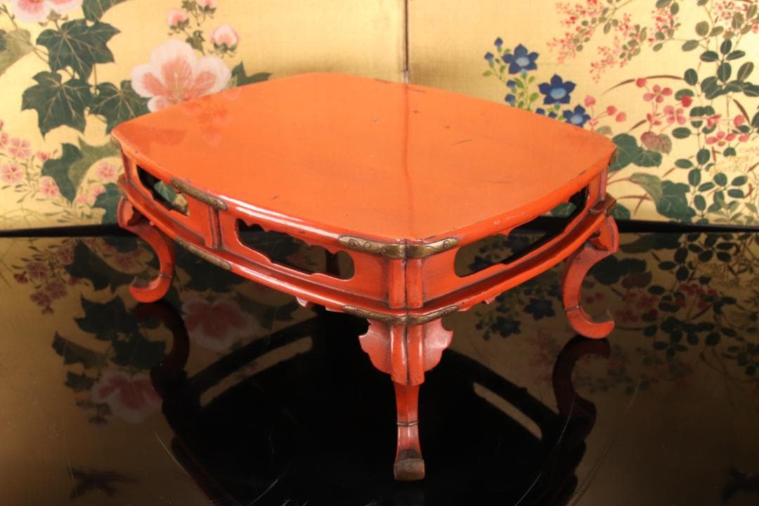 仏教美術 時代物　朱塗　真鍮金具飾付　春日卓　巾34.2㎝　BE787