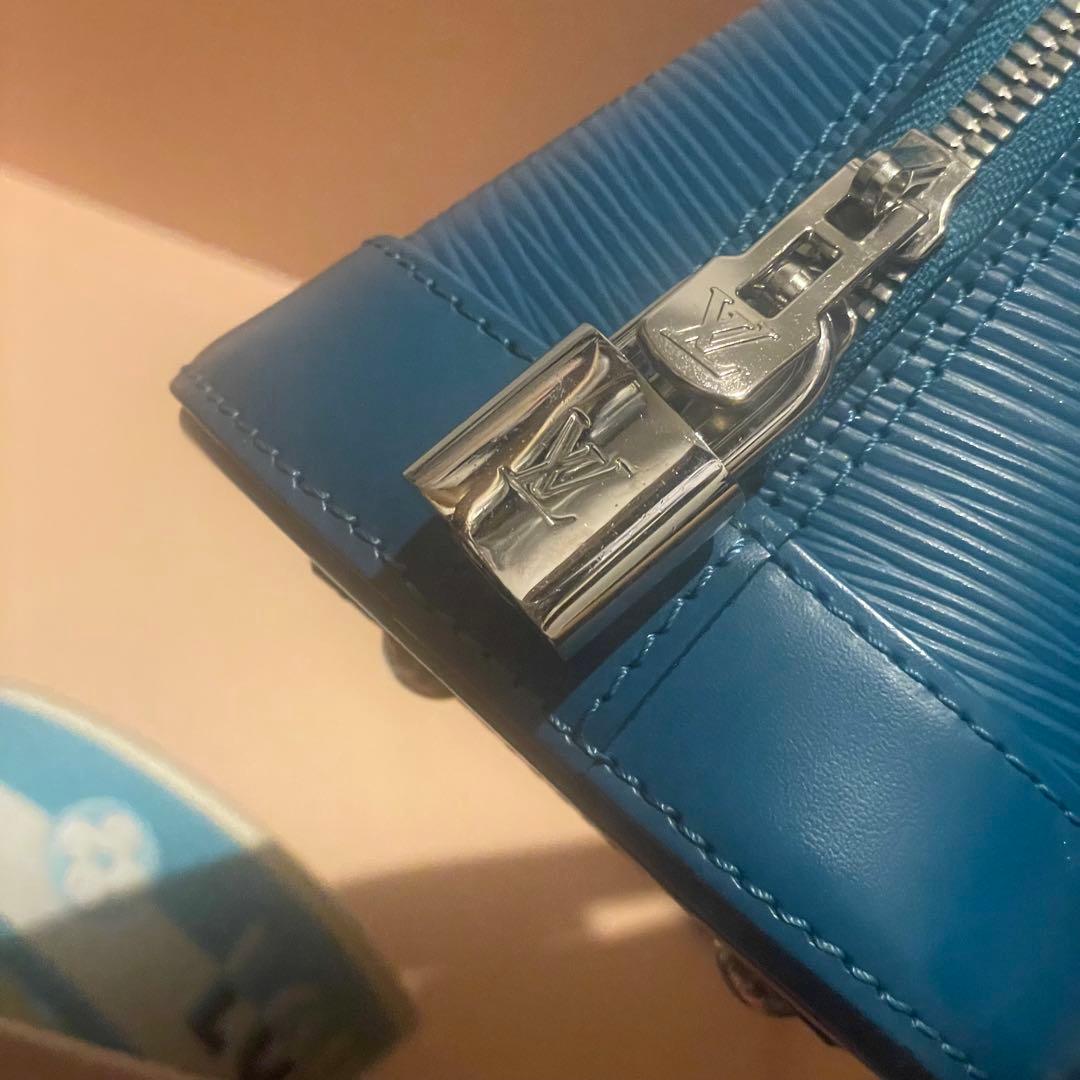 専用！定価315,700円　美品　ルイヴィトン　アルマbb ブルー