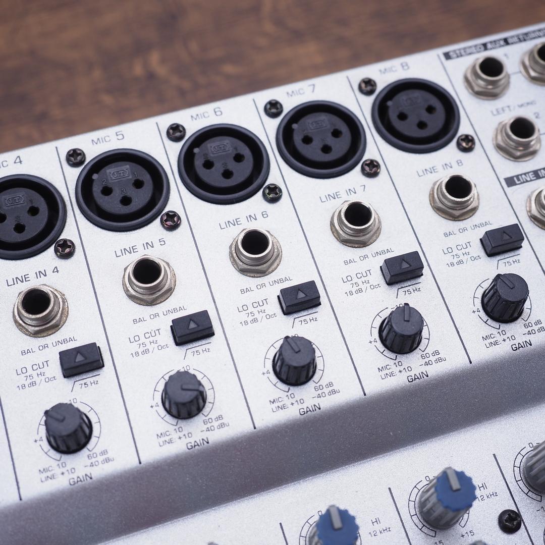 BEHRINGER MX2004A ACアダプターなしだけど動作確認済品