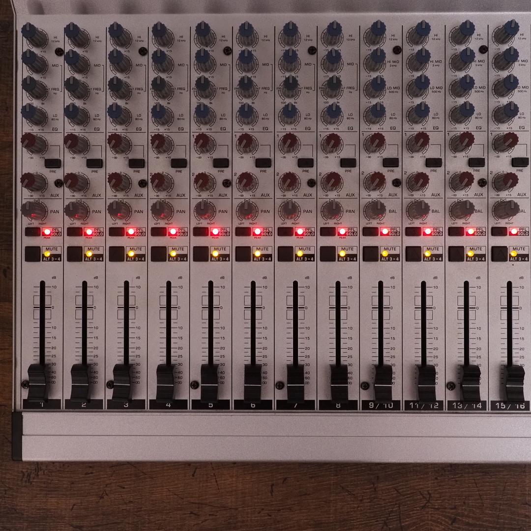 BEHRINGER MX2004A ACアダプターなしだけど動作確認済品