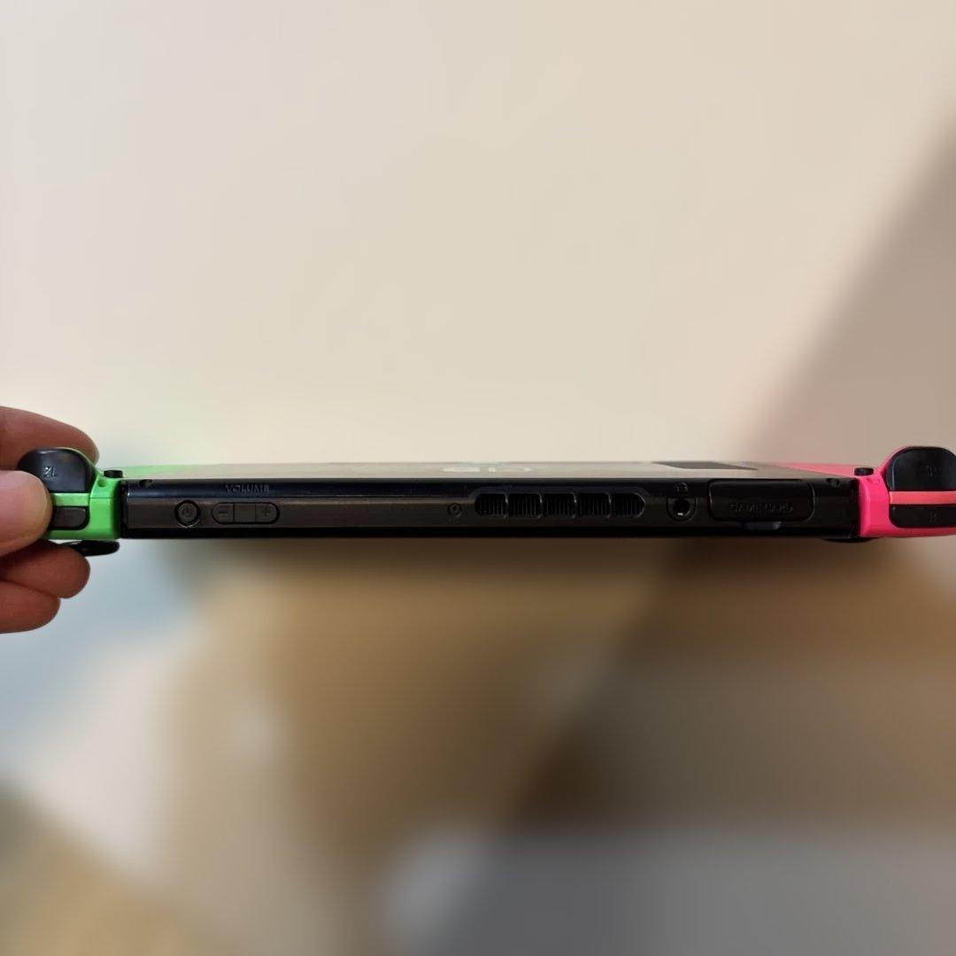 Switch1 本体 Splatoon2 版コントローラー3つ付き