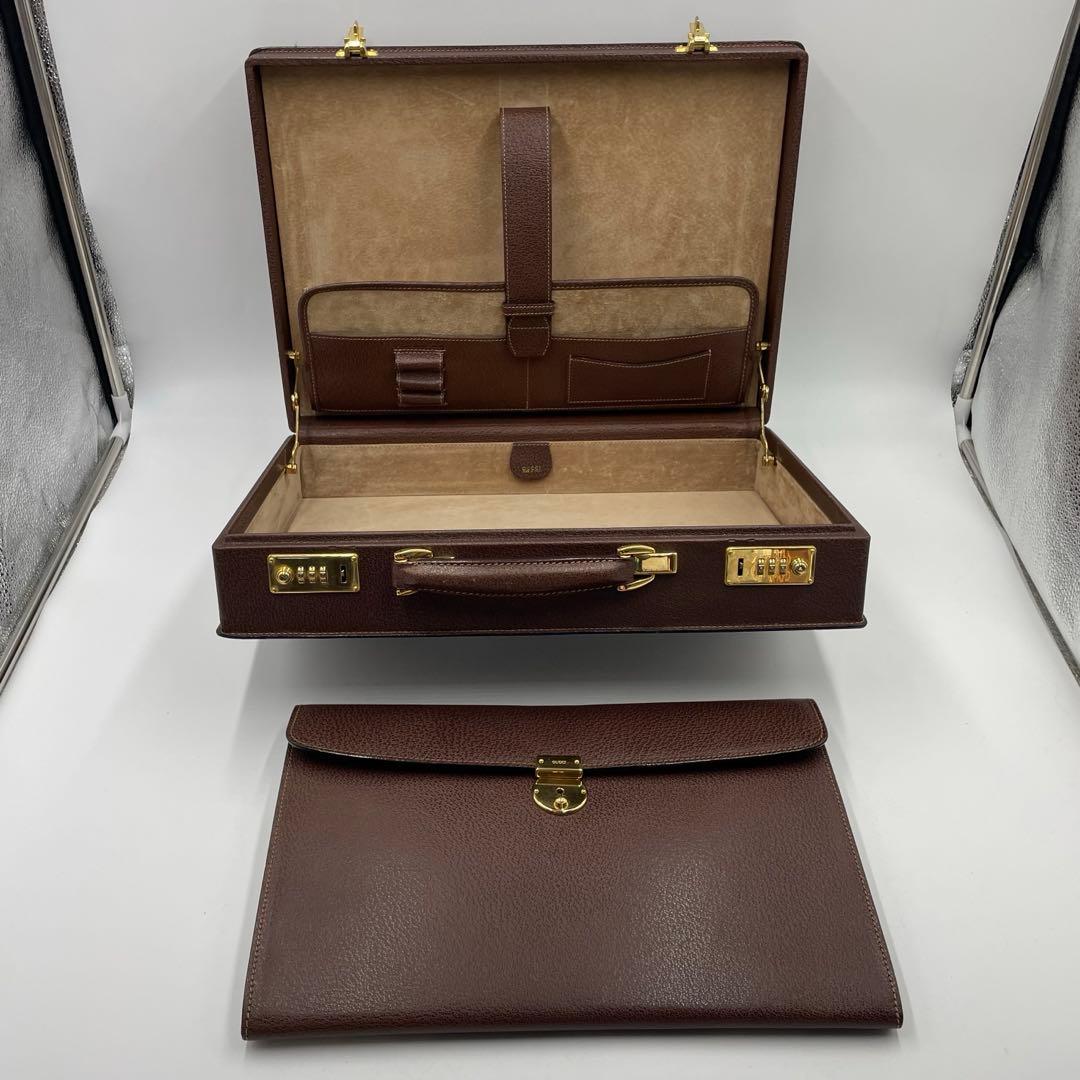 超美品　GUCCI ダイヤルロック　アタッシュケース　セカンドバッグ付