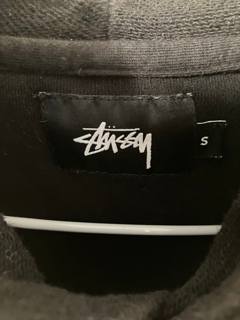 STUSSY パーカー ブラック　Sサイズ
