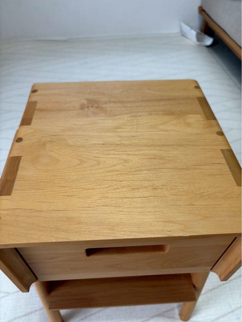 ケユカ　サイドテーブル　KEYUKA